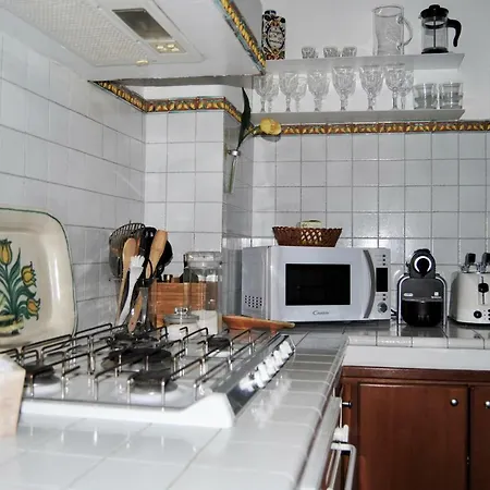 Famiglia Poggi, The Flying Hippo Apartment *